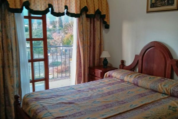 Apartamento con vistas a las montañas