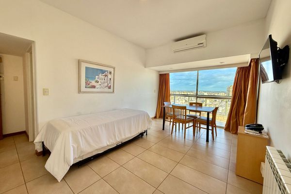 Departamento de 2 ambientes superior con vista a la ciudad