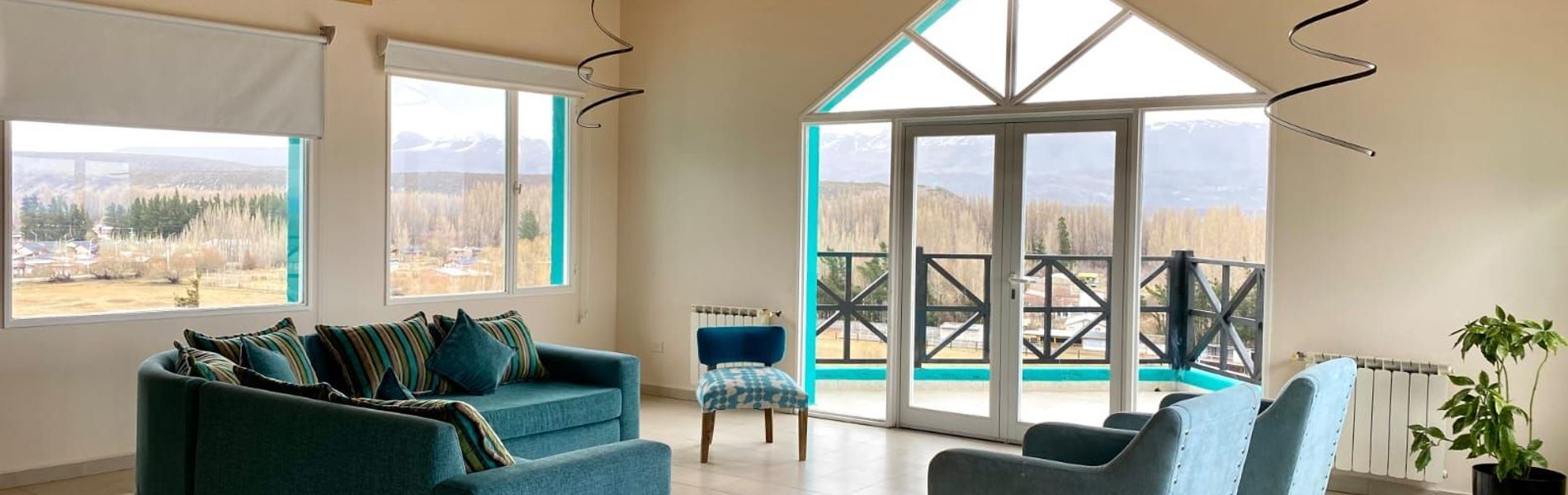 HOSTERÌA / RESTAURANTE MIRADOR UENDEUNK