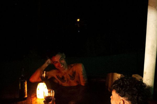 DOMO WAYRA CON TINA DE AGUA CALIENTE