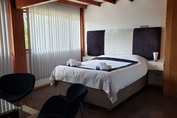 Habitación Cuádruple Vista Interior Estacionamiento