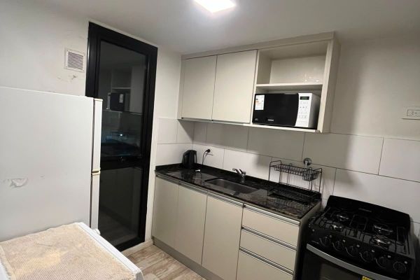 Quatro Housing