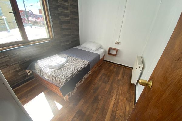 Habitación Single baño compartido - 201