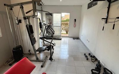 LasLomasSuitesSpa - 
                                    Gimnasio                                