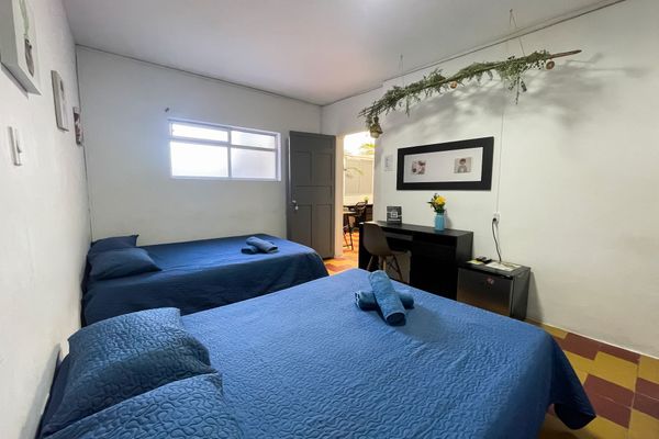 Habitación Doble con Baño Privado