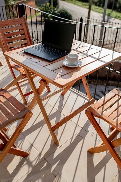 Isondu Suites & Breakfast