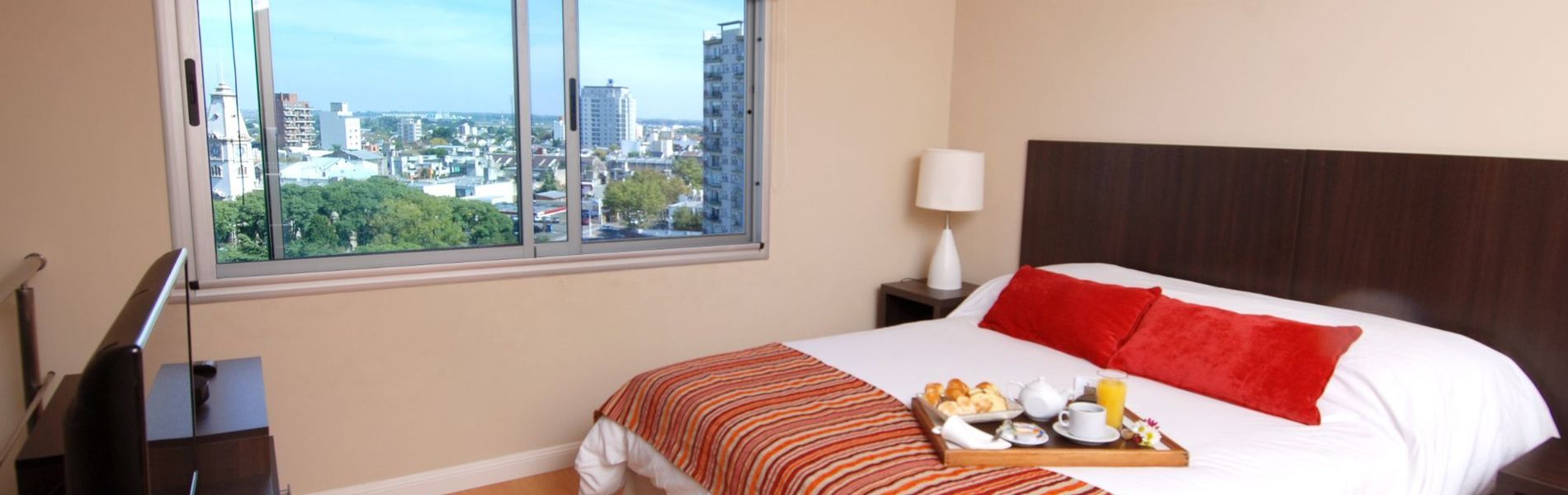 Plaza Campana Hotels