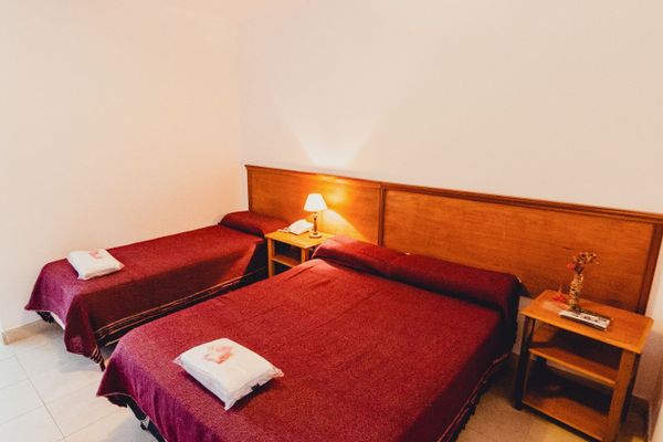 Habitación Triple Matrimonial + Single