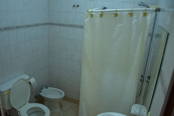 Departamento Planta baja - Güemes 256