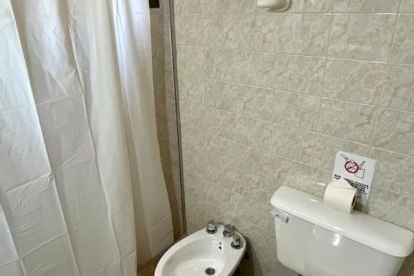 Cabaña con Balcón y Parrilla