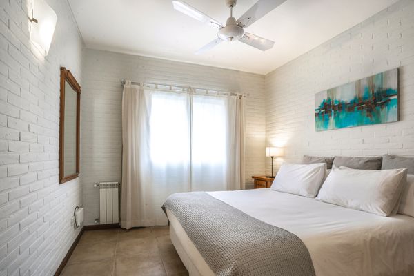 Tríplex PLUS con 2 hab. matrimoniales y AA