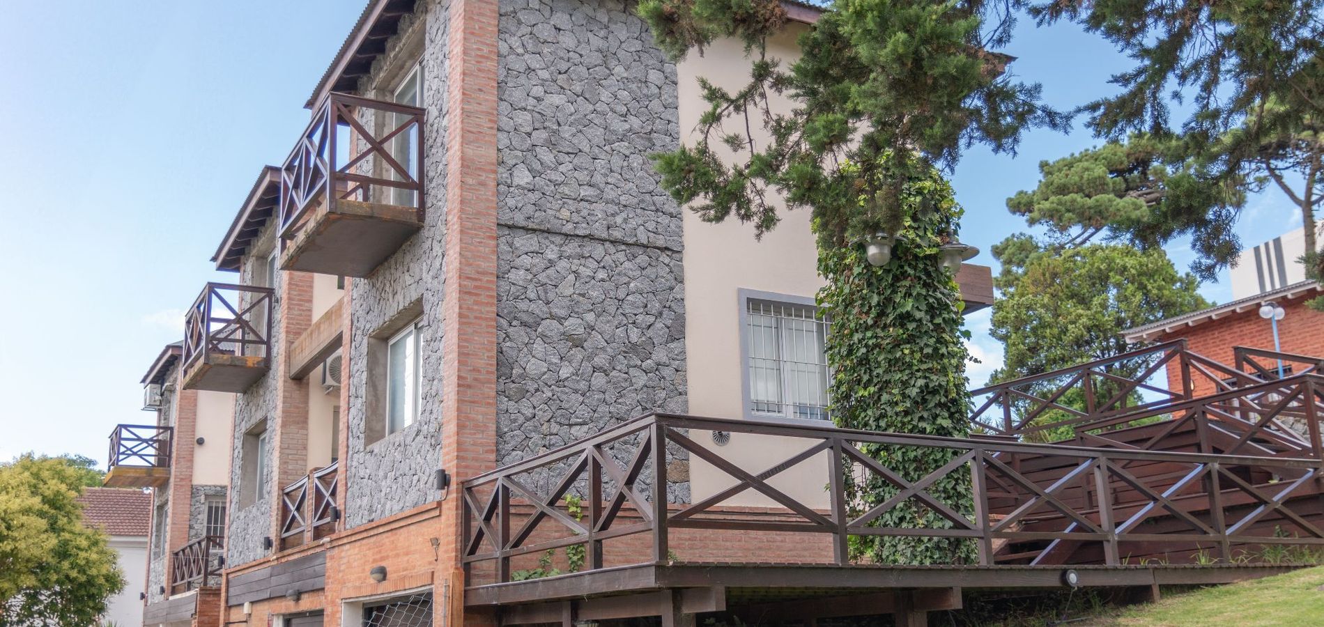 Hotel Edith