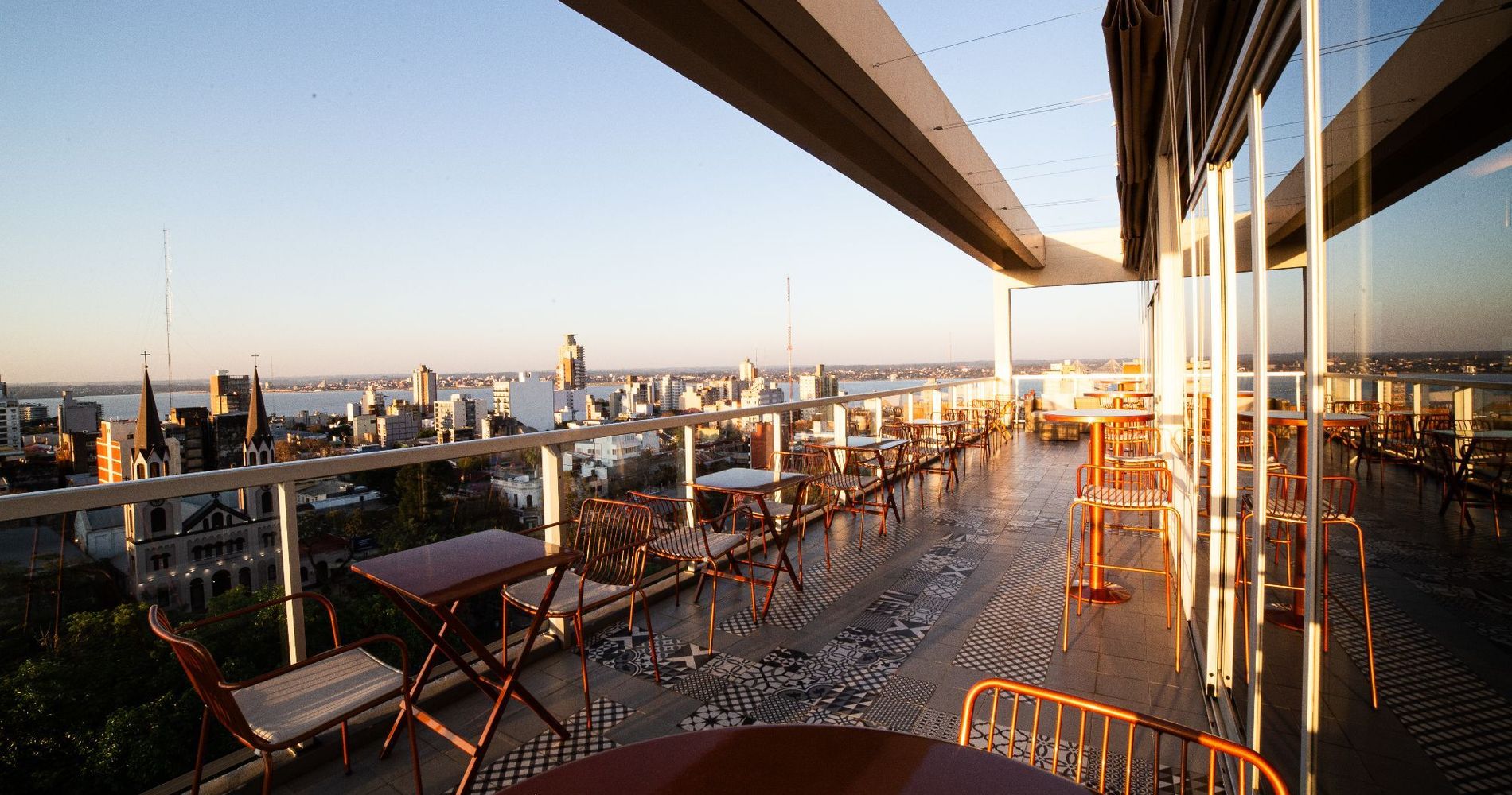 CONTINENTAL POSADAS HOTEL