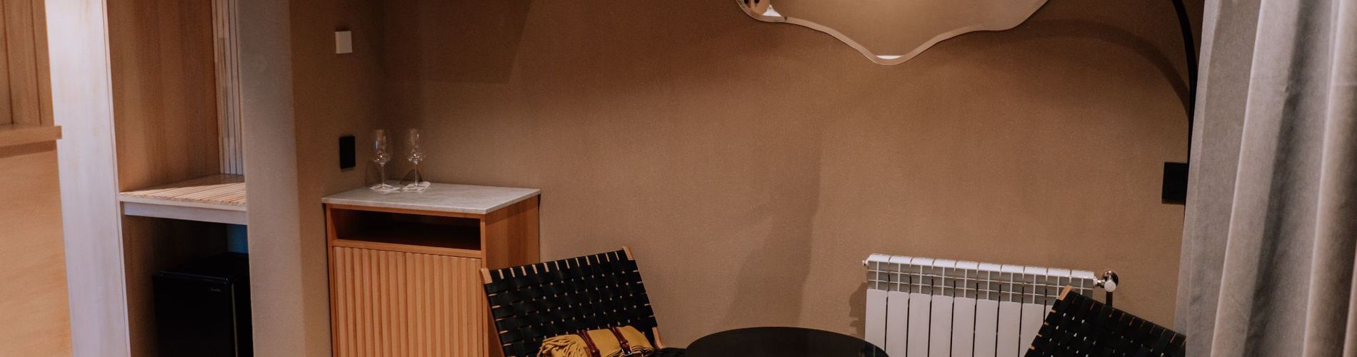 Andeluna Winery Lodge