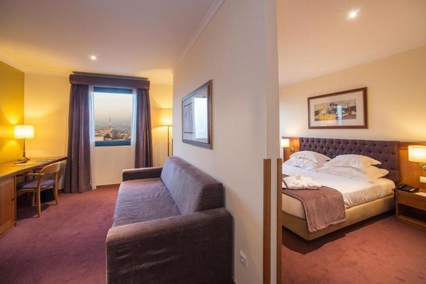 Suite Junior Superior (3 adultos)