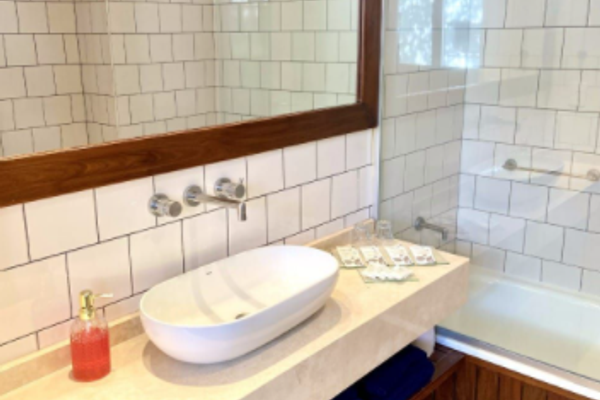 One Bedroom Jacuzzi Balcony Apartment