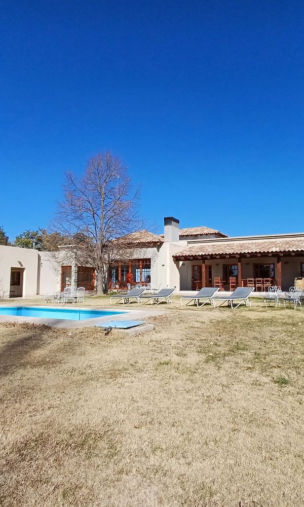 Posada Cavieres Wine Farm