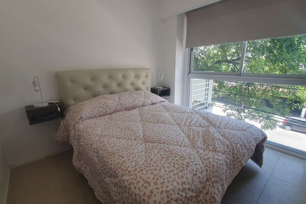 Depto 2 ambientes sobre Av. Cordoba [2A]