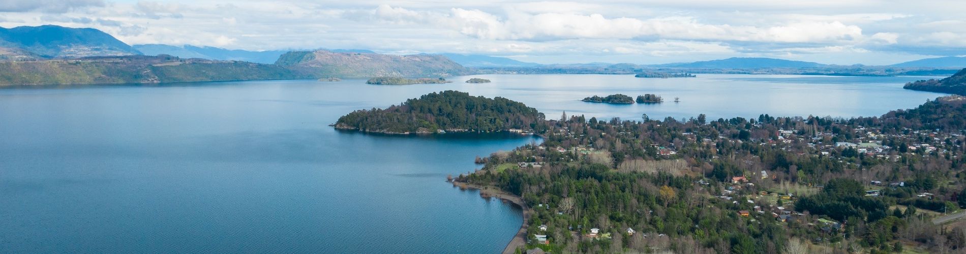 Cabañas Lomas De Ensenada Y Cabañas Canto De Calafquen