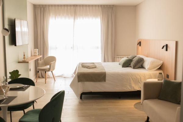 Monoambiente con cama doble