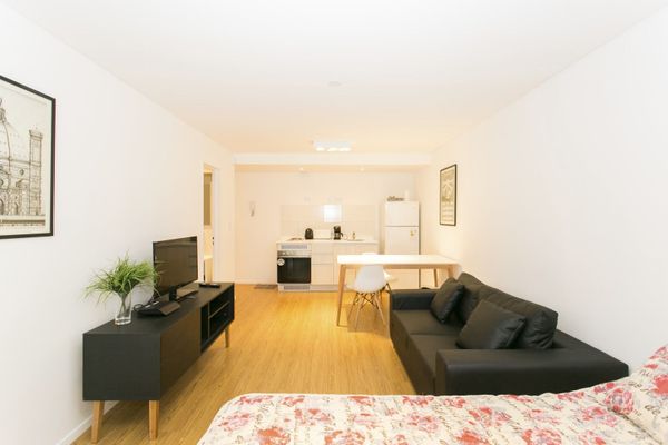 Pacífico Centro - Monoambiente vista a la montaña con balcón