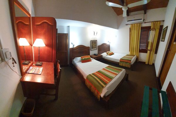 HABITACIÓN DOBLE ESTÁNDAR TWIN