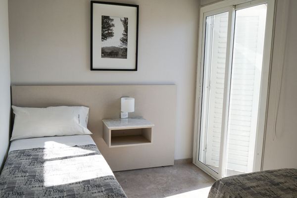 Sector Sierras 1 (2 Plantas) - 2 Habitaciones y 1 baño (Hasta 2 huéspedes) 