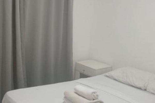 Maravilloso departamento en calle Venezuela con balcón
