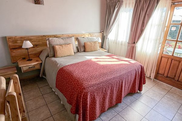 Habitación Estándar con vistas al lago (MORENO/GUTIERREZ)