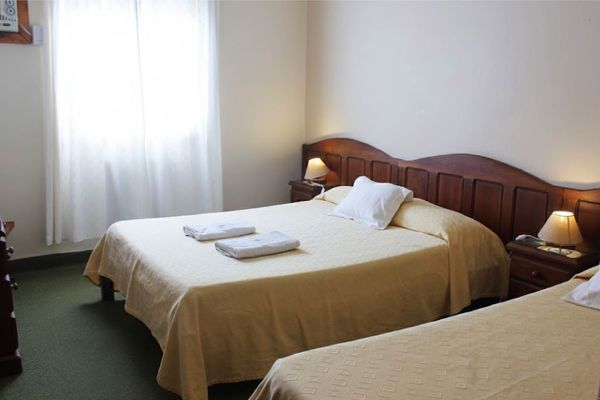 Habitación Triple, Doble o Single Estándar