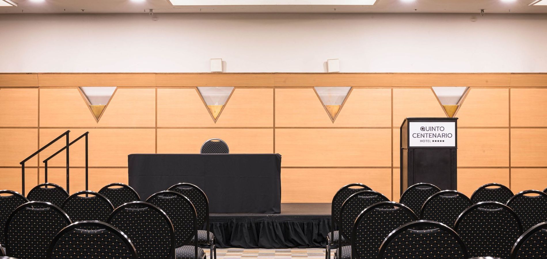 Quinto Centenario Hotel