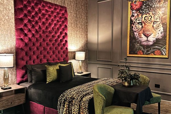 Suite Gótica Animal Jacuzzi 