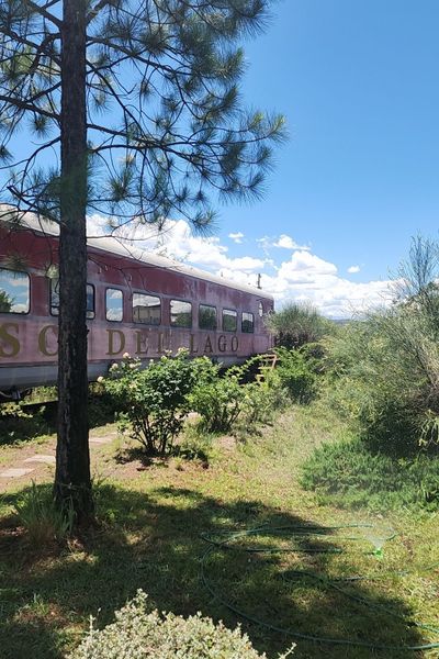 Dormí en un Vagón de Tren al pie de las Sierras de Potrero