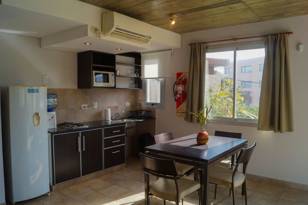 Departamento dos ambientes en planta baja (4 PAX)