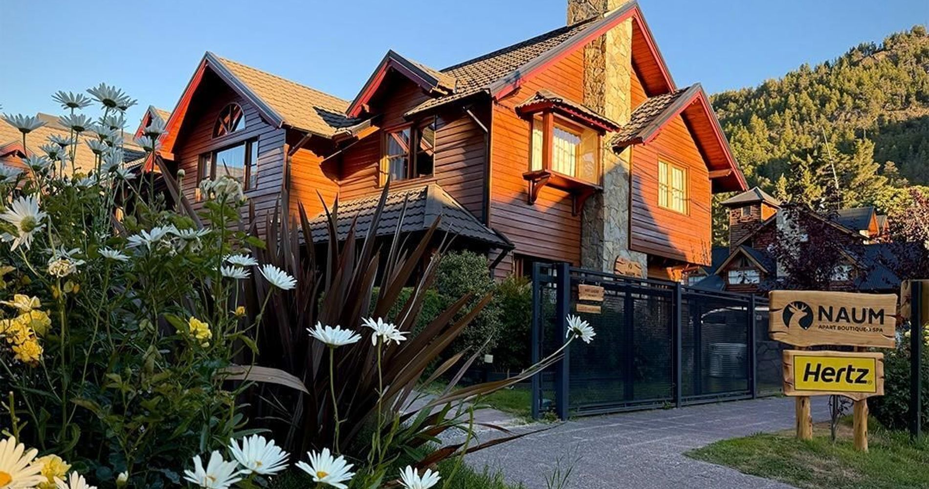 NAUM Apart Boutique & SPA