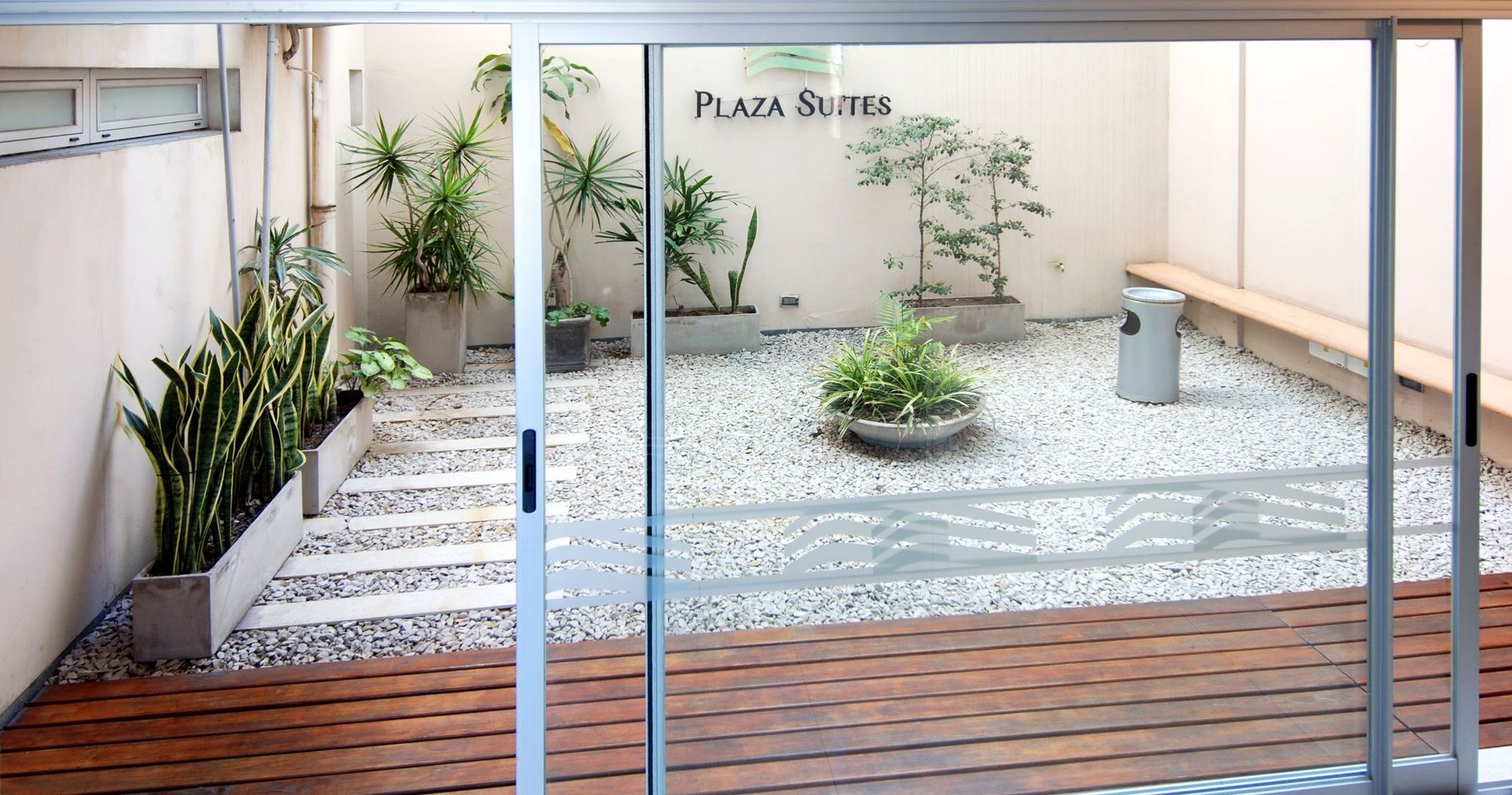 Plaza Campana Hoteles