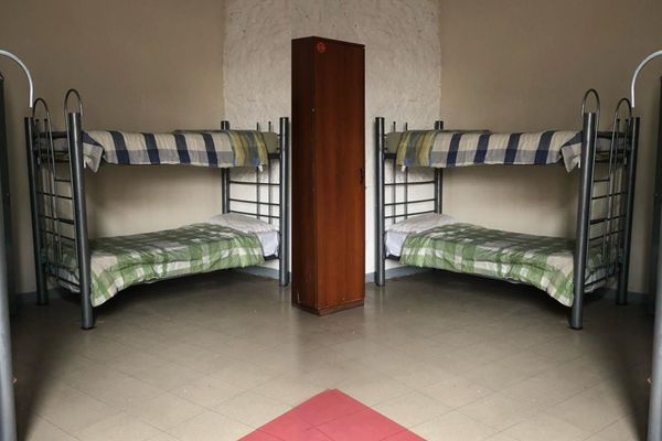 Cama en habitación compartida mixta de 6 camas 205