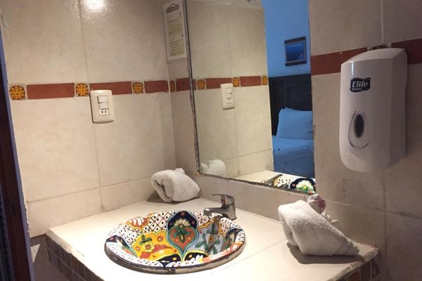 Estudio con cama extragrande