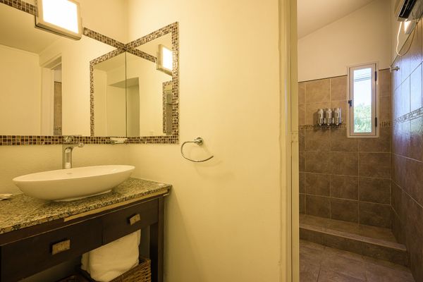 Sector Sierras 1 (2 Plantas) - 3 Habitaciones y 2 baños (Hasta 2 huéspedes) 