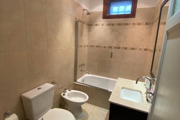 Depto 3 ambientes en calle Malabia, Palermo