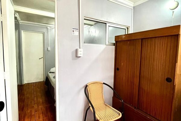 Habitación doble en baño privado con entrada independiente