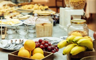 NaindoPark - Desayuno Buffet y opciones a la carta