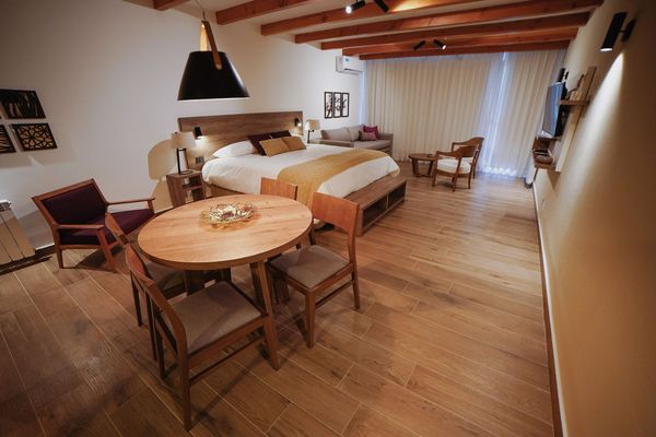 Monoambiente con vistas al Río y Cerro