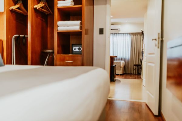 Familiar Vista al Frente