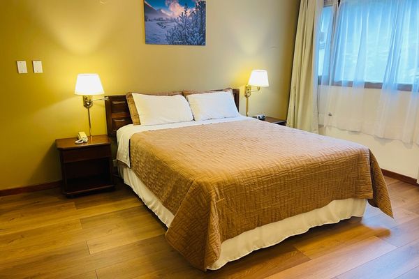 HABITACIÓN MATRIMONIAL