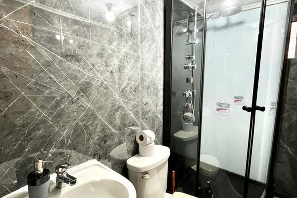 Habitación triple en baño privado