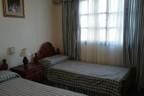 Apartamento con vistas a las montañas