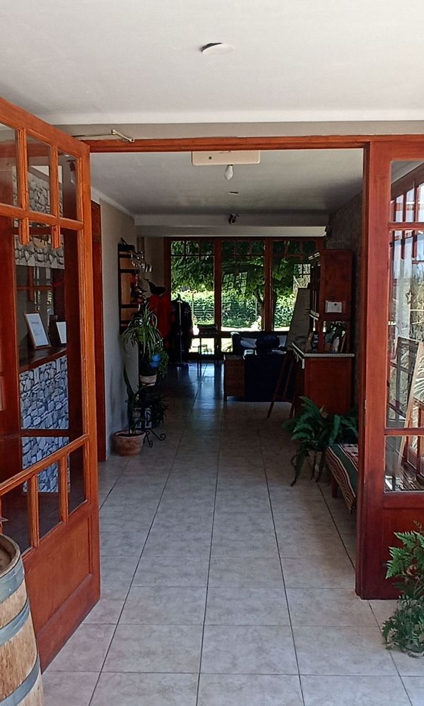 Posada Cavieres Wine Farm