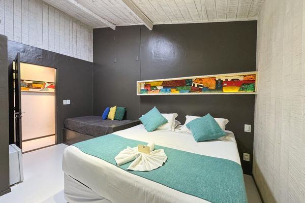 Quarto Triplo Standart (Nº12)