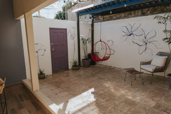 CASA VIOLETA